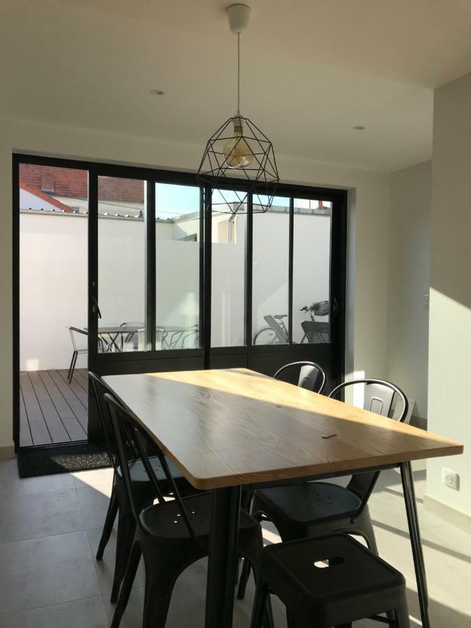 La Rochelle Villa Ла Рошел Екстериор снимка